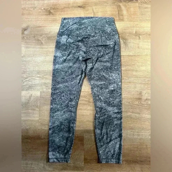 Lululemon Align Pant II 25" Size 8 Area  Ice Grey - Picture 10 of 13